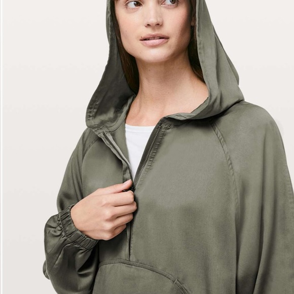 lululemon city stroll hoodie